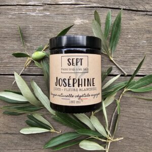 Bougie naturelle - [Coco.Fleurs blanches] - Joséphine - 180ml